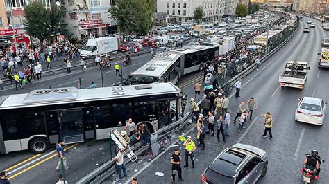 İ­s­t­a­n­b­u­l­­d­a­ ­M­e­t­r­o­b­ü­s­ ­K­a­z­a­s­ı­